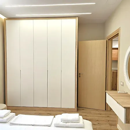 公寓 Ionian Escape 038 *